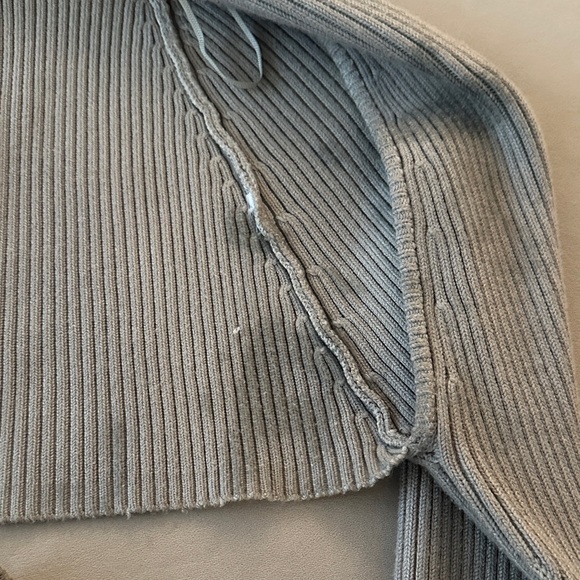 ZARA Light Gray Ribbed Crop Cardigan set - Picture 9 of 12